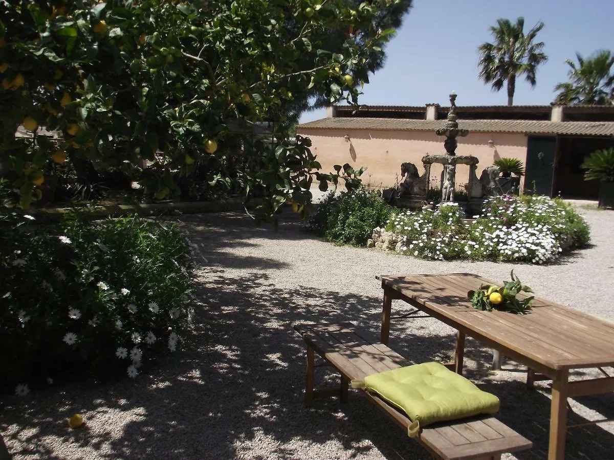 Gasthuis Finca Caballo Blanco Hotel Montuiri  Spanje